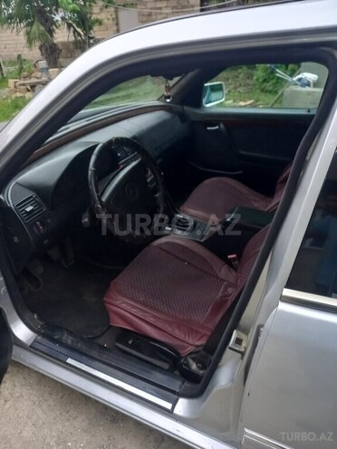 Mercedes C 220 d 1995, 564,969 km - 2.2 l - Masallı