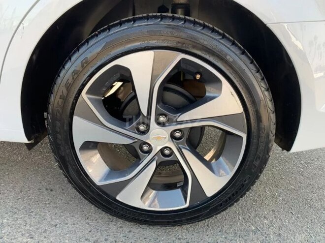 Chevrolet Aveo-11