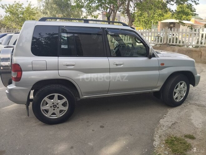 Mitsubishi Pajero io 2000, 250,000 km - 2.0 л - Bakı