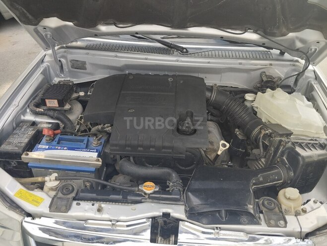 Mitsubishi Pajero io 2000, 250,000 km - 2.0 л - Bakı