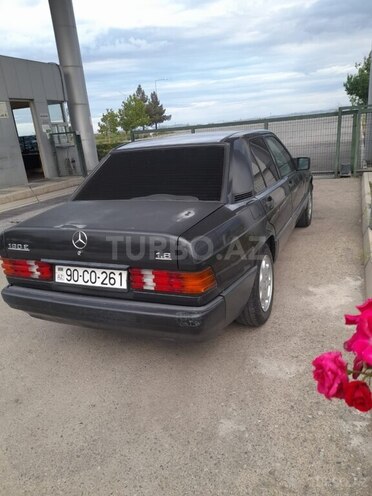 Mercedes 190 1992, 450,000 km - 1.8 l - Yevlax