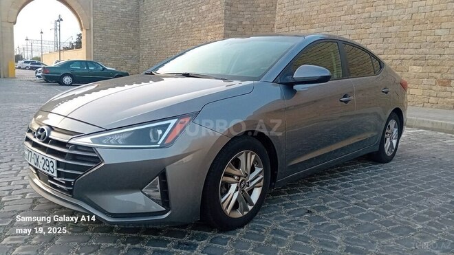 Hyundai Elantra 2020, 107,500 km - 2.0 l - Bakı