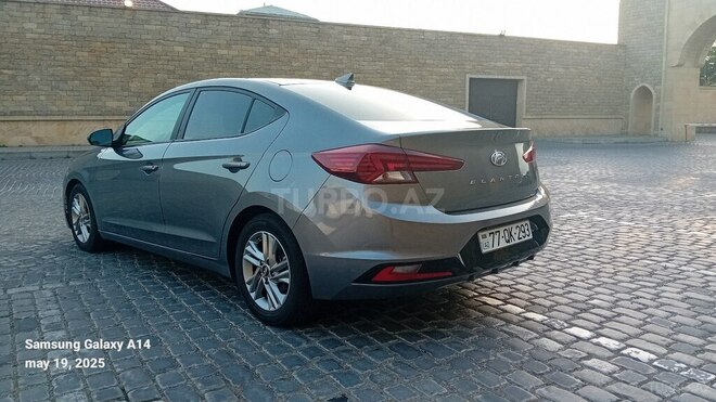 Hyundai Elantra 2020, 107,500 km - 2.0 l - Bakı