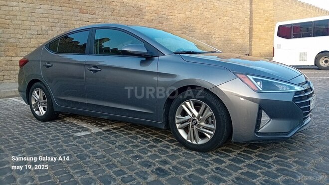 Hyundai Elantra 2020, 107,500 km - 2.0 l - Bakı