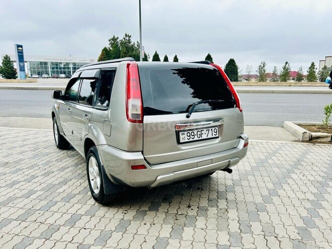 Nissan X-Trail 2001, 690,792 km - 2.0 l - Bakı