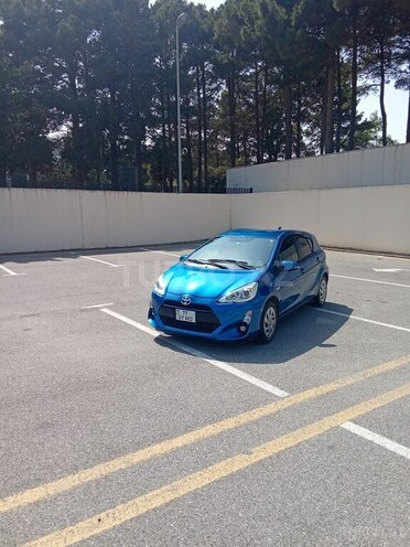 Toyota Aqua 2015, 115,000 km - 1.5 l - Sumqayıt