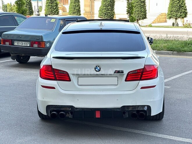 BMW 528 2013, 240,000 km - 2.0 l - Bakı