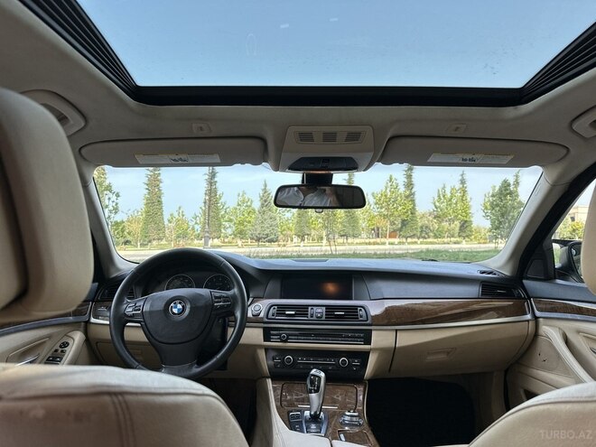 BMW 528 2013, 240,000 km - 2.0 l - Bakı