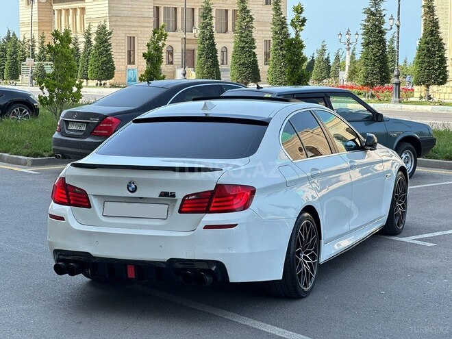BMW 528 2013, 240,000 km - 2.0 l - Bakı