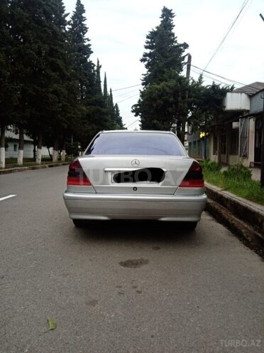 Mercedes C 240 1998, 240,000 km - 2.4 l - Astara