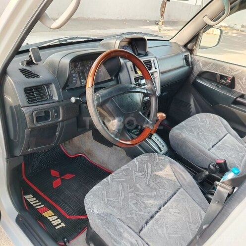 Mitsubishi Pajero io 2000, 497,990 km - 1.8 л - Şamaxı