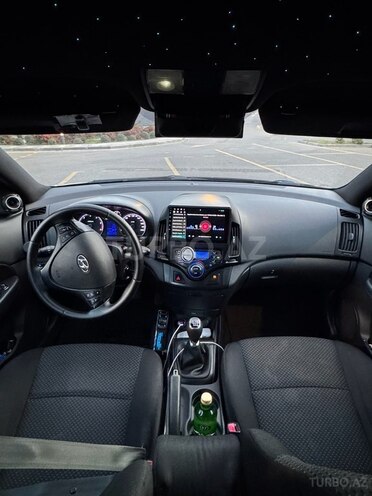 Hyundai i30 2011, 500,000 km - 1.6 l - Bakı