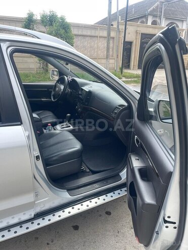 Hyundai Santa Fe 2010, 166,000 km - 2.0 l - Salyan