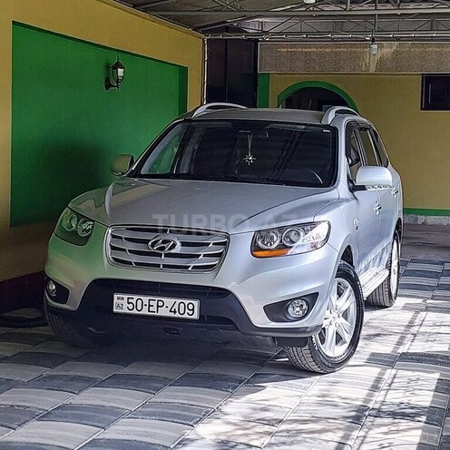 Hyundai Santa Fe 2010, 166,000 km - 2.0 l - Salyan