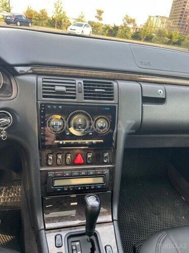 Mercedes E 240 1998, 265,000 km - 2.4 l - Sumqayıt