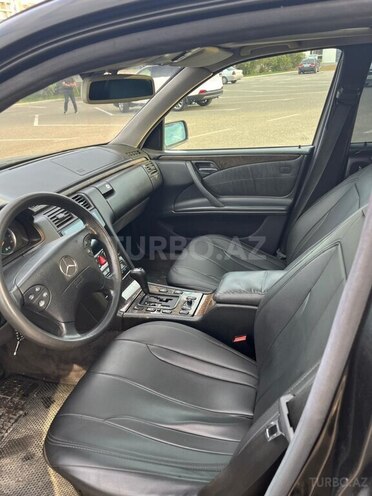 Mercedes E 240 1998, 265,000 km - 2.4 l - Sumqayıt