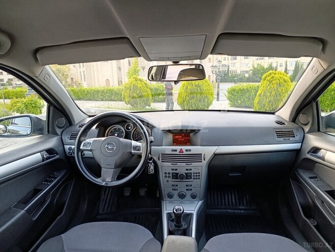 Opel Astra 2009, 295,000 km - 1.3 l - Bakı