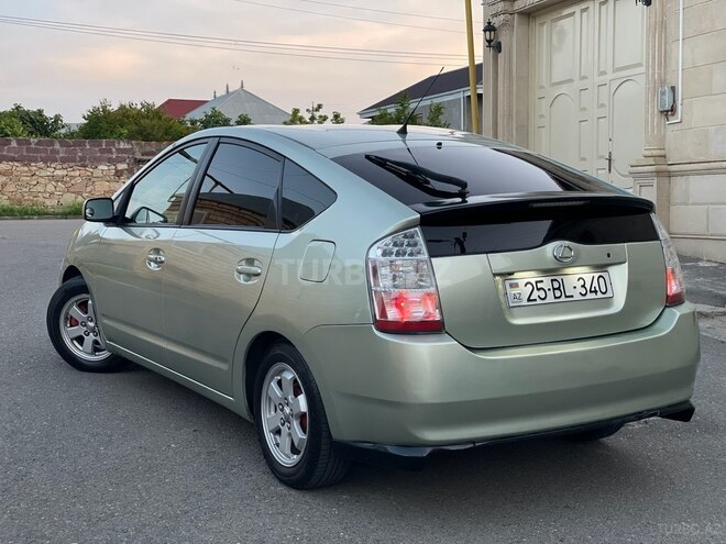Toyota Prius 2006, 589,020 km - 1.5 l - Göygöl