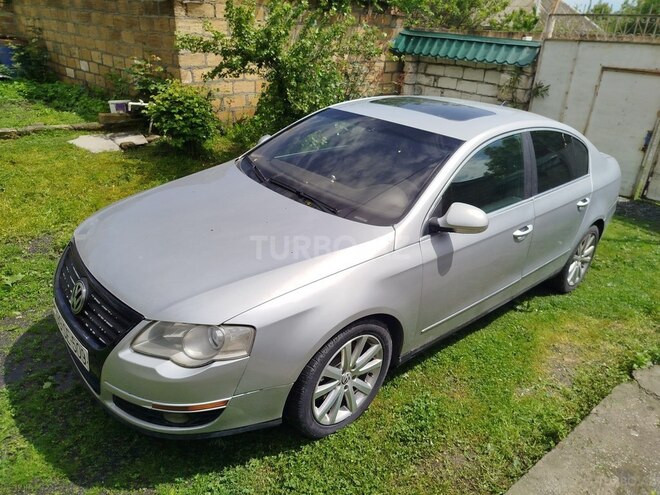 Volkswagen Passat 2010, 200,000 km - 2.0 l - Qəbələ