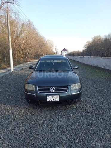 Volkswagen Passat 2001, 398,676 km - 1.8 l - Zaqatala