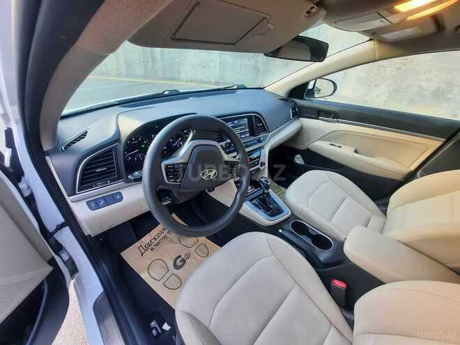 Hyundai Elantra 2017, 166,166 km - 2.0 l - Bakı