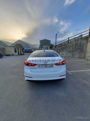 Hyundai Elantra 2017, 166,166 km - 2.0 l - Bakı
