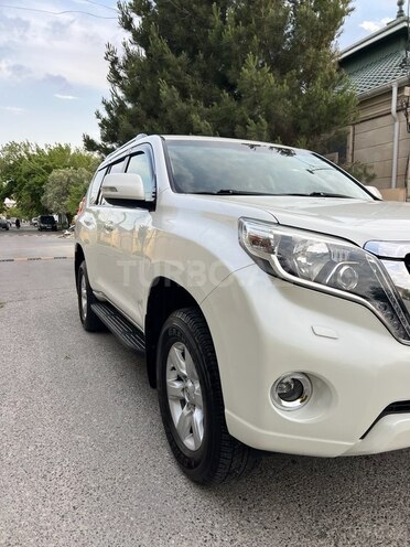 Toyota Land Cruiser Prado 2013, 170,000 km - 2.7 l - Bakı