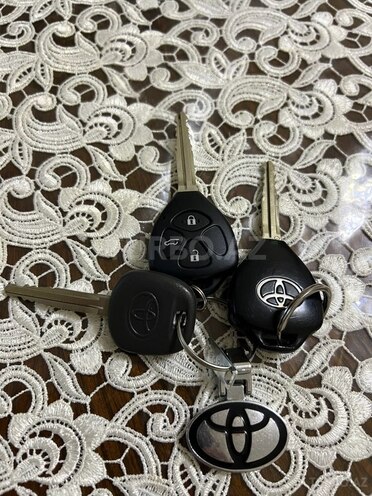 Toyota Land Cruiser Prado 2013, 170,000 km - 2.7 l - Bakı
