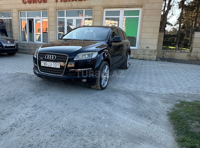 Audi Q7 2007, 275,000 km - 3.0 l - Biləsuvar