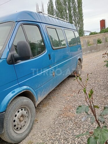 Ford Transit 1999, 176,245 km - 2.5 л - Xaçmaz
