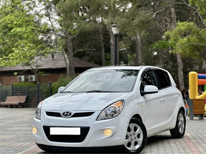 Hyundai i20 2010, 224,300 km - 1.4 л - Bakı