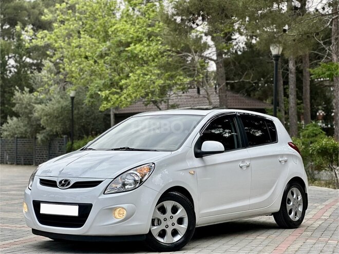 Hyundai i20 2010, 224,300 km - 1.4 л - Bakı