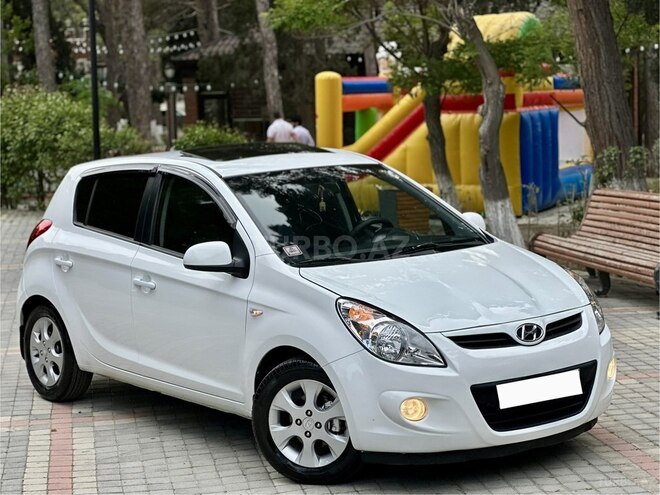 Hyundai i20 2010, 224,300 km - 1.4 л - Bakı