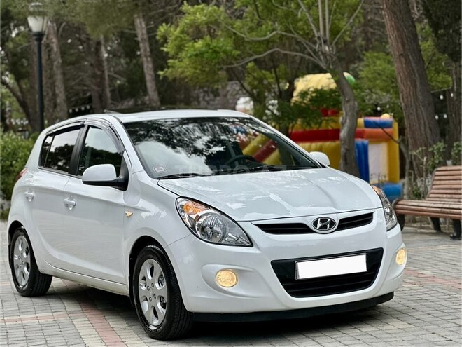 Hyundai i20 2010, 224,300 km - 1.4 л - Bakı