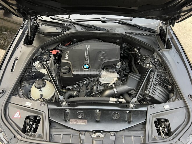 BMW 528 2014, 239,000 km - 2.0 l - Gəncə