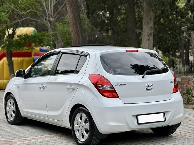 Hyundai i20 2010, 224,300 km - 1.4 л - Bakı