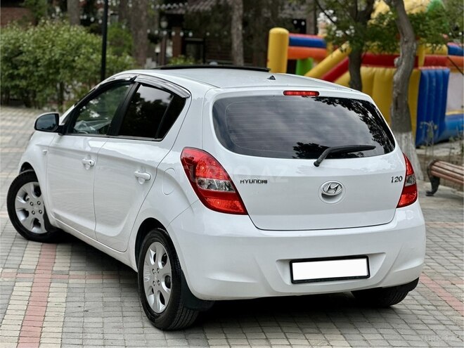 Hyundai i20 2010, 224,300 km - 1.4 л - Bakı