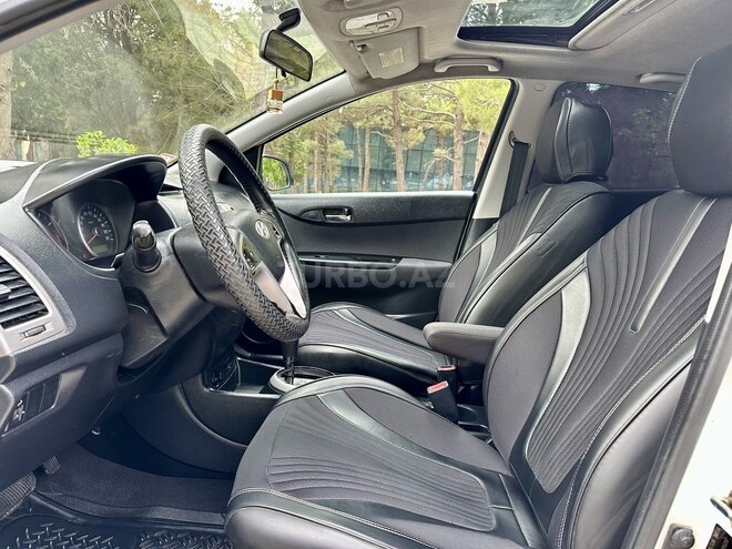 Hyundai i20 2010, 224,300 km - 1.4 л - Bakı