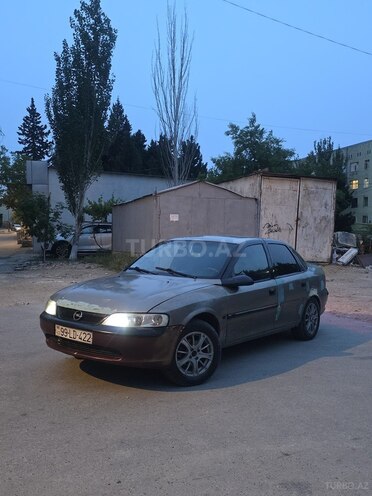 Opel Vectra 1996, 312,239 km - 1.8 l - Sumqayıt