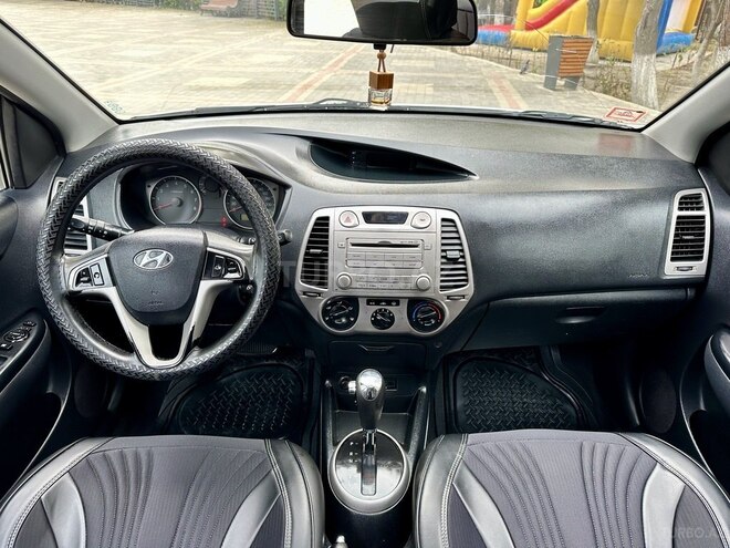 Hyundai i20 2010, 224,300 km - 1.4 л - Bakı