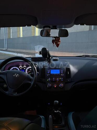 Hyundai i30 2011, 325,000 km - 1.6 l - Sumqayıt