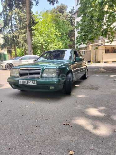 Mercedes E 220 1994, 440,000 km - 2.2 l - Bakı