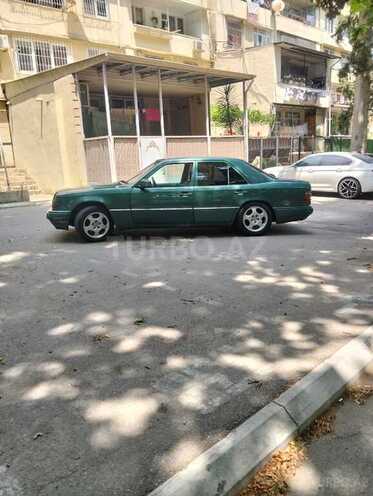 Mercedes E 220 1994, 440,000 km - 2.2 l - Bakı