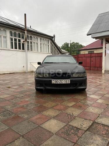 BMW 528 1998, 383,000 km - 2.8 l - Quba