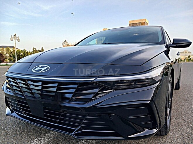 Hyundai Elantra 2024, 15,800 km - 1.6 л - Bakı