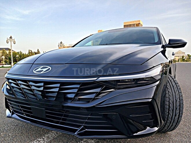 Hyundai Elantra 2024, 15,800 km - 1.6 л - Bakı