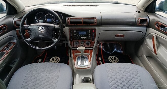 Volkswagen Passat 2003, 298,000 km - 1.8 l - Sumqayıt