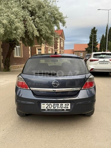 Opel Astra 2008, 268,000 km - 1.4 l - Gəncə