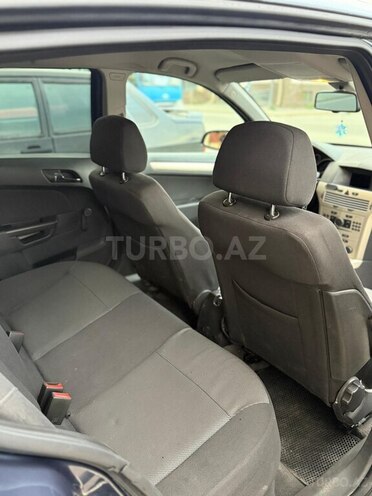 Opel Astra 2008, 268,000 km - 1.4 l - Gəncə