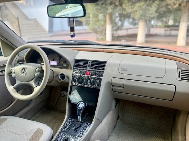 Mercedes C 240 1998, 300,121 km - 2.4 л - Bakı